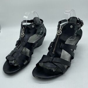 Marc Fisher Strappy Wedge Sandal Black Leather Womens Size 8.5 M